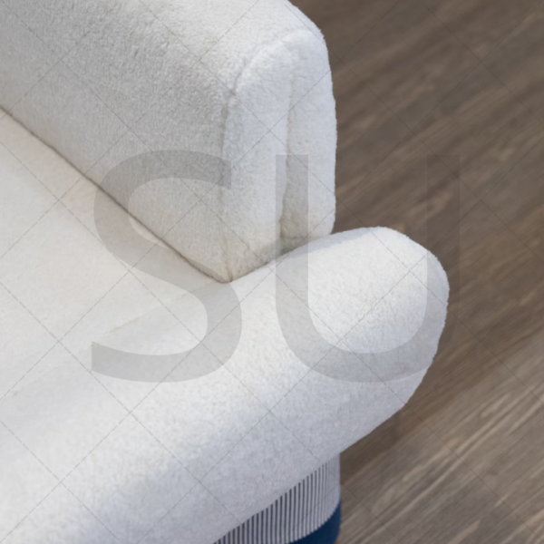 ACH018 - Image 5